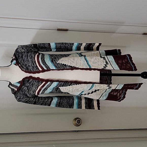 Alya Sweaters - Alya (Francesca’s) Size S Teal, Black Burgundy, White Aztec Knit Hooded Cardigan